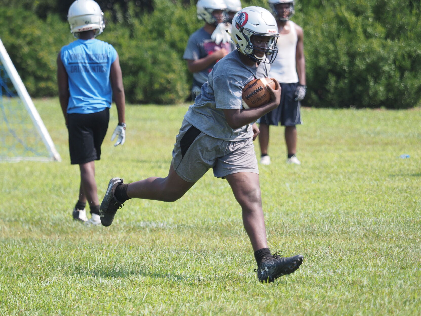 MV Football